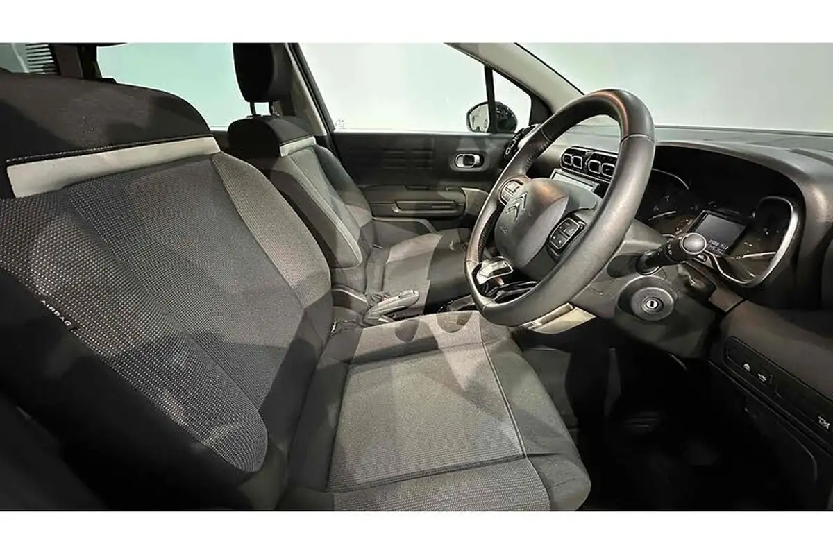 2023-citroen-c3-aircross-12-puretech-shine-130ps-eat6-big-24