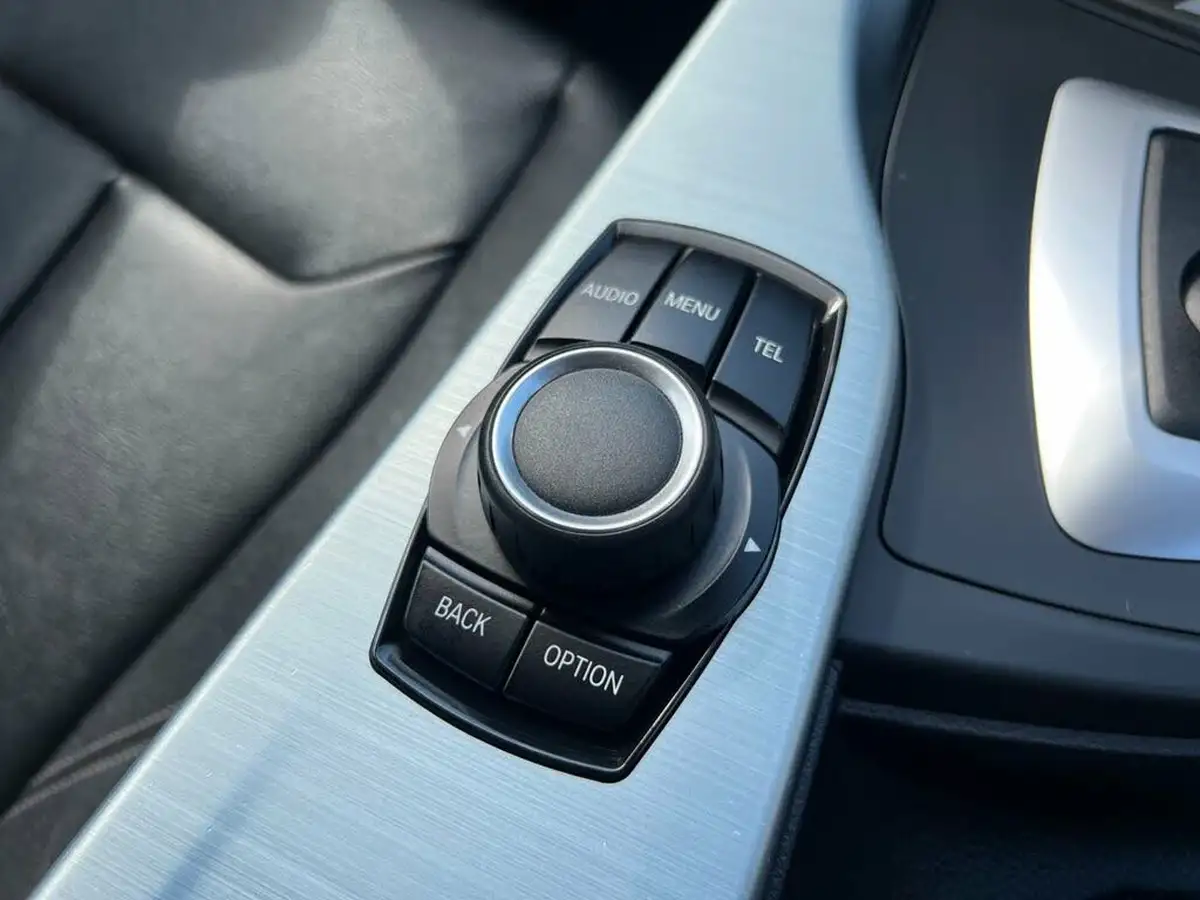 2014-bmw-3-series-20-320i-xdrive-modern-ss-touring-5d-auto-big-40