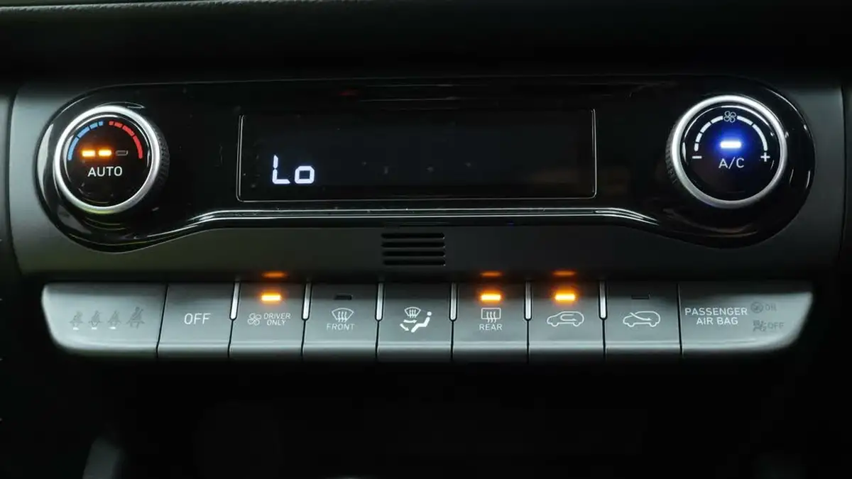 2022-hyundai-kona-16-gdi-premium-big-12