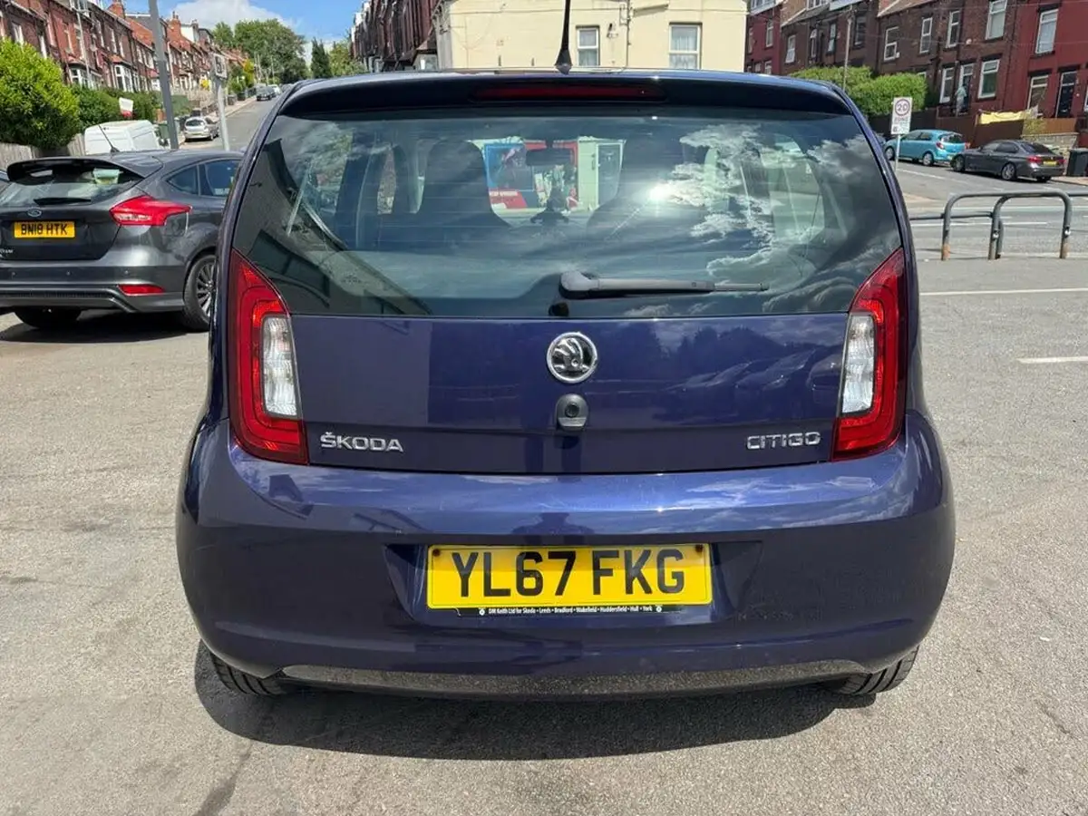 2018-skoda-citigo-10-se-5d-asg-big-3