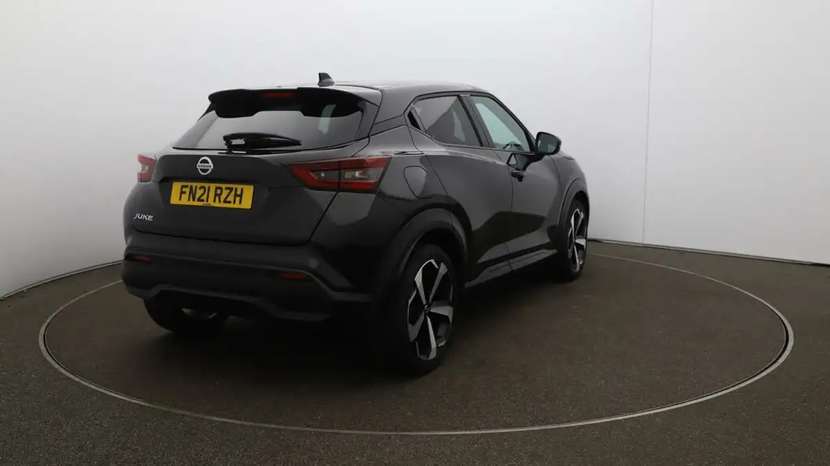 2021-nissan-juke-10-dig-t-tekna-117ps-dct-big-55