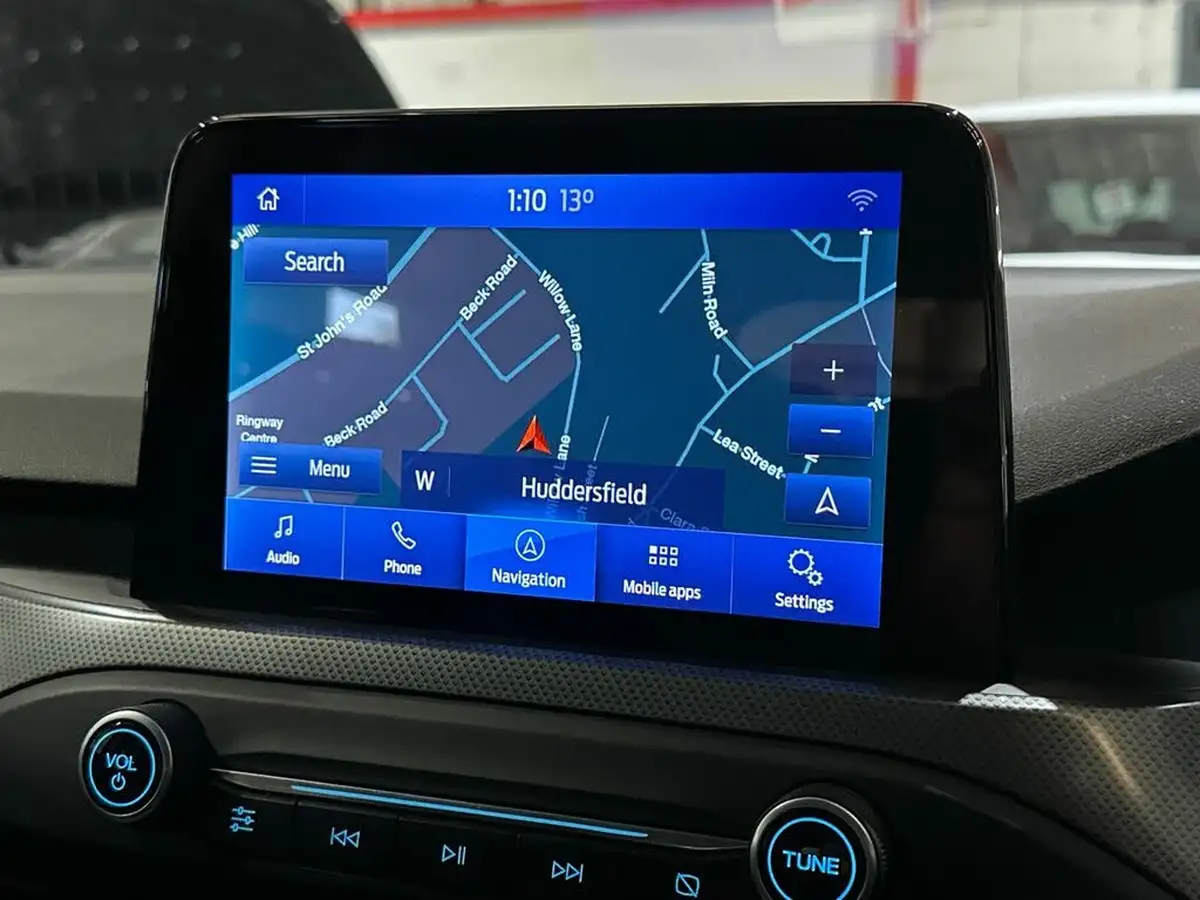 2020-ford-focus-10t-titanium-x-hatchback-auto-big-12