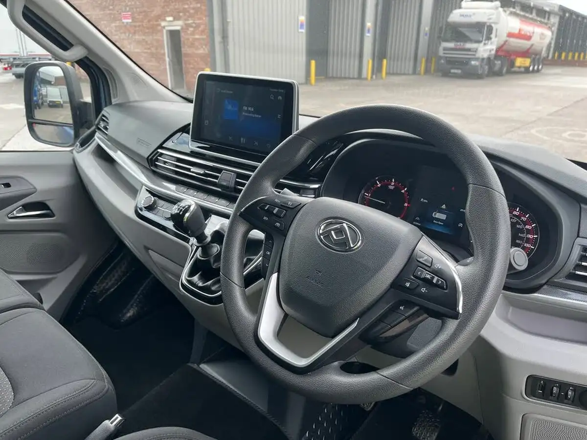 2024-maxus-deliver-9-20tdi-l3h2-lh-lux-big-5
