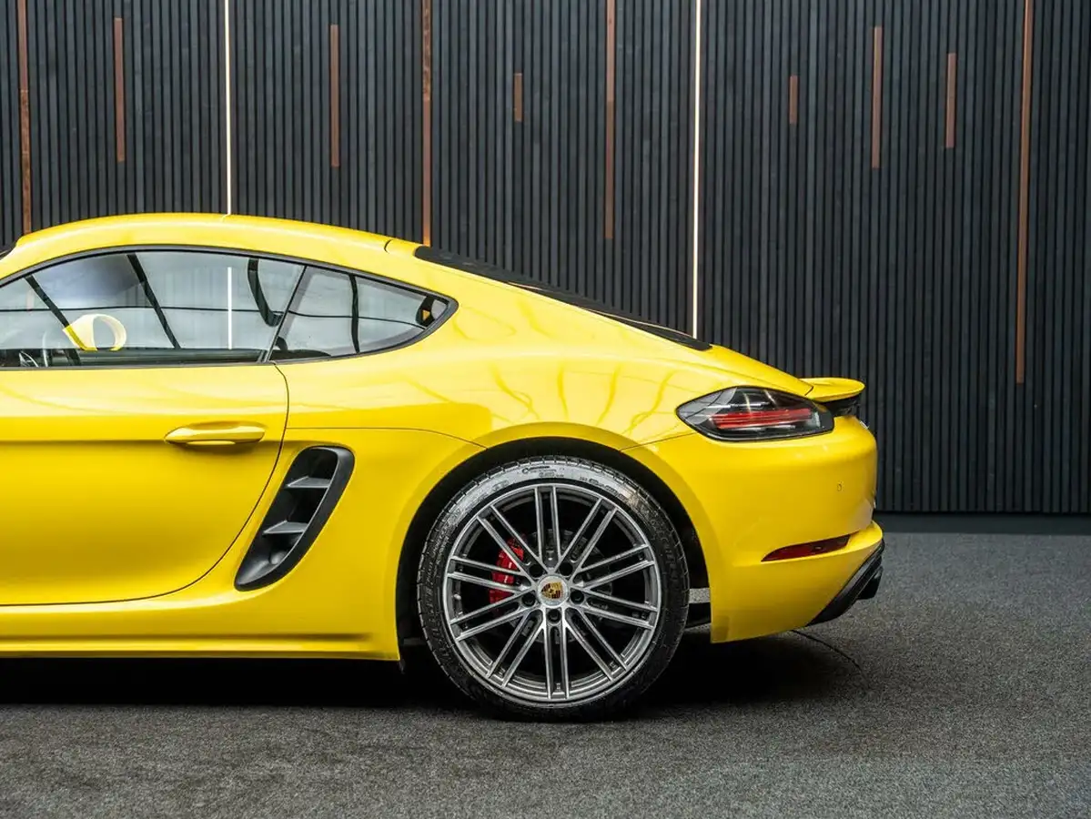 2020-porsche-cayman-718-25-cayman-s-pdk-big-18