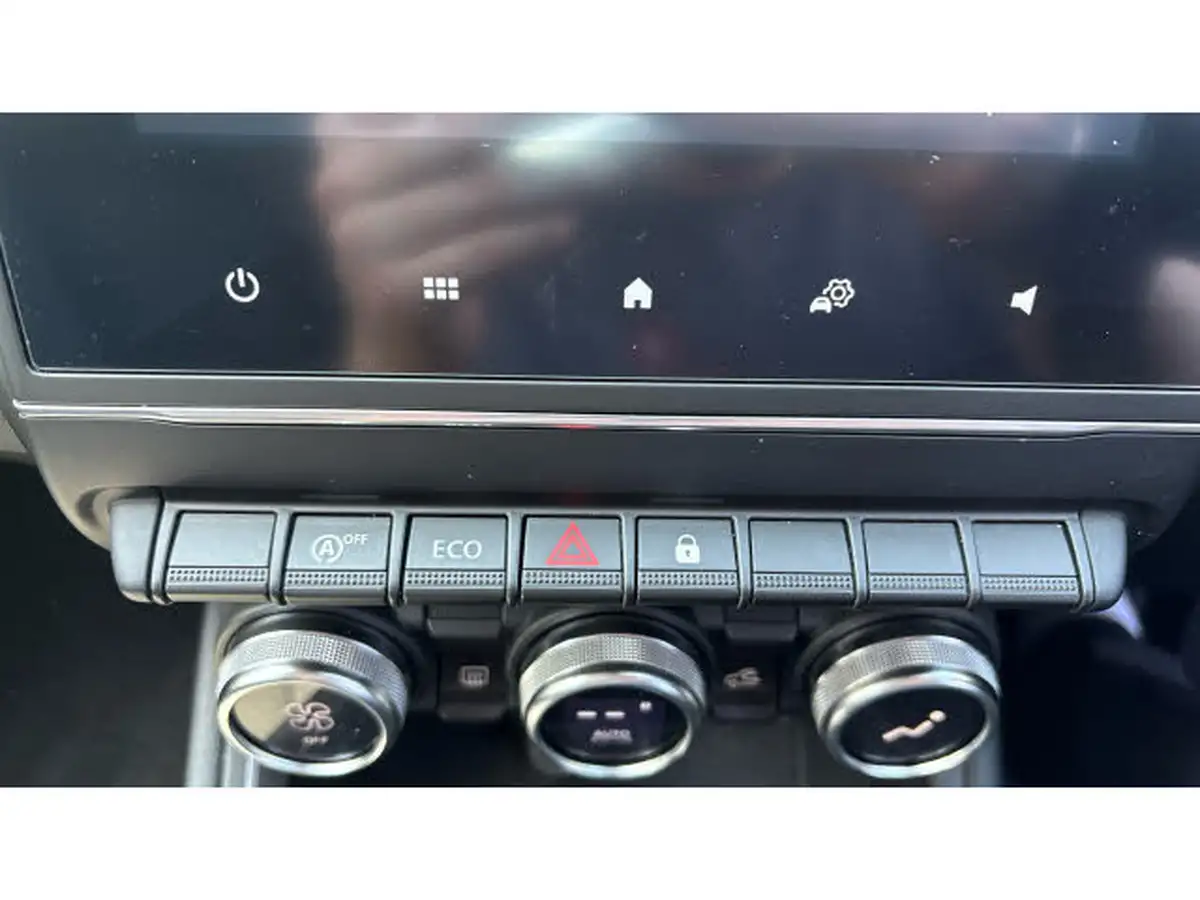 2023-renault-clio-10-tce-evolution-big-21