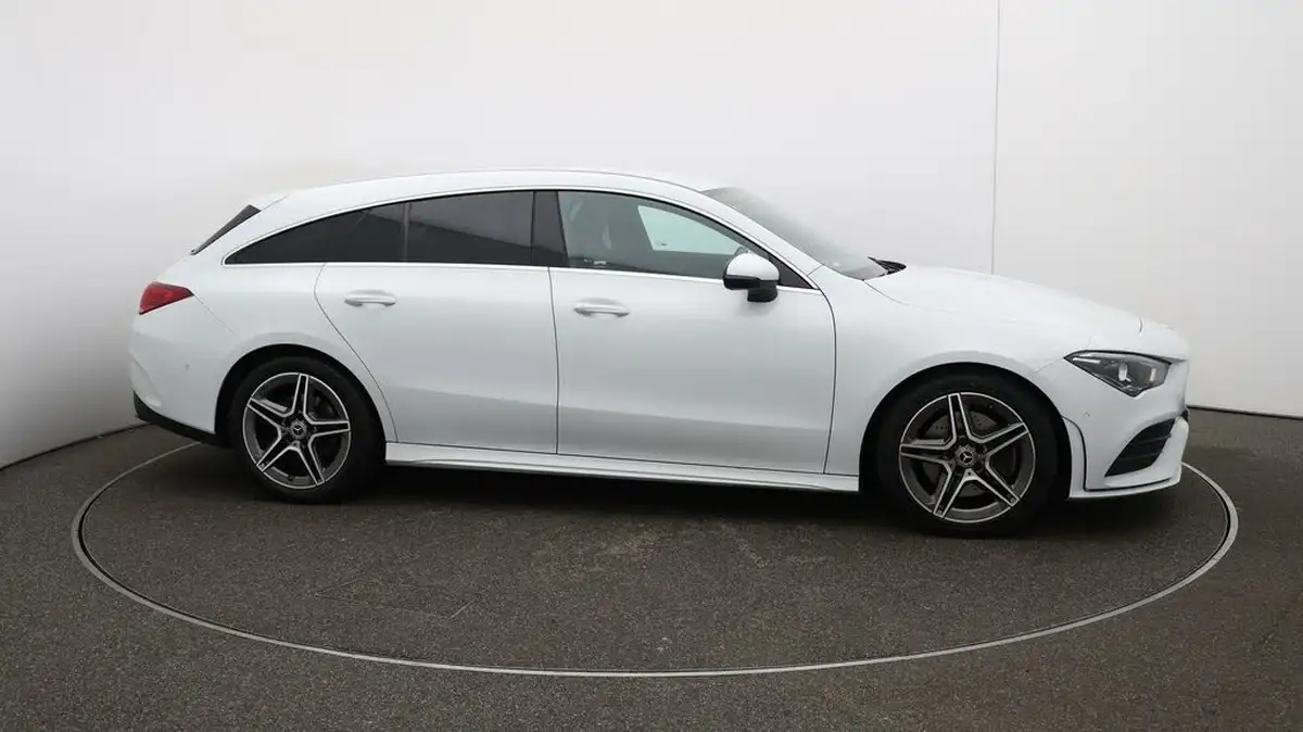 2022-mercedes-benz-cla-13-cla-200-amg-line-shooting-brake-5d-big-47