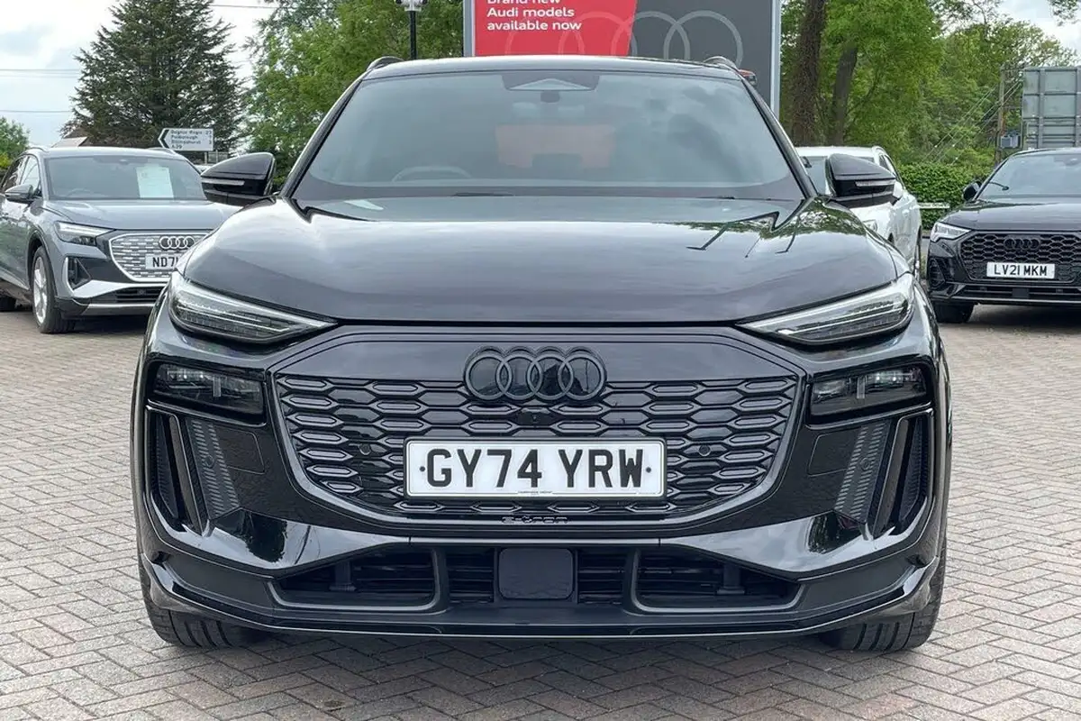 2024-audi-sq6-e-tron-e-edition-1-suv-big-20
