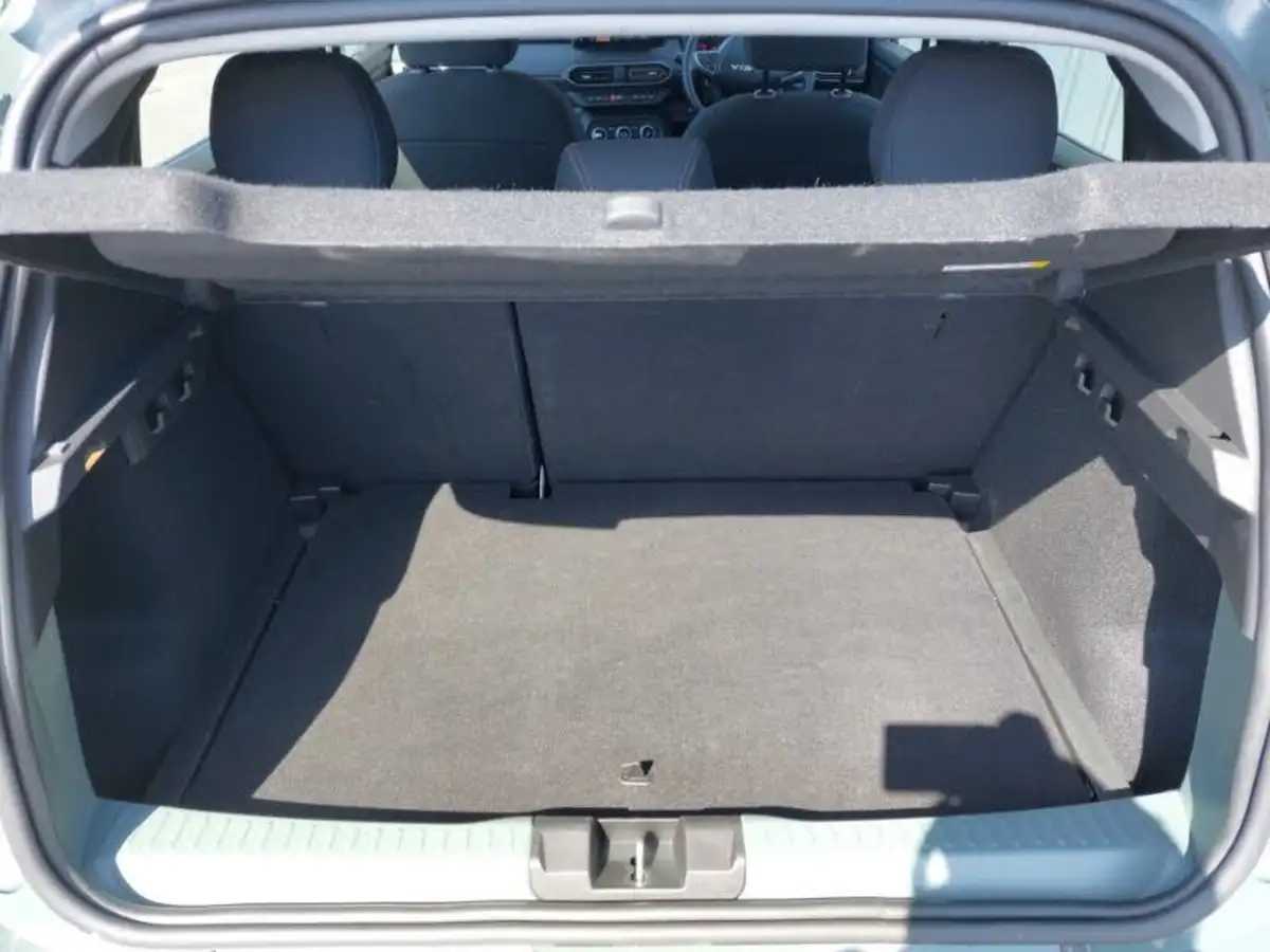 2024-dacia-sandero-stepway-10-tce-extreme-90bhp-big-7