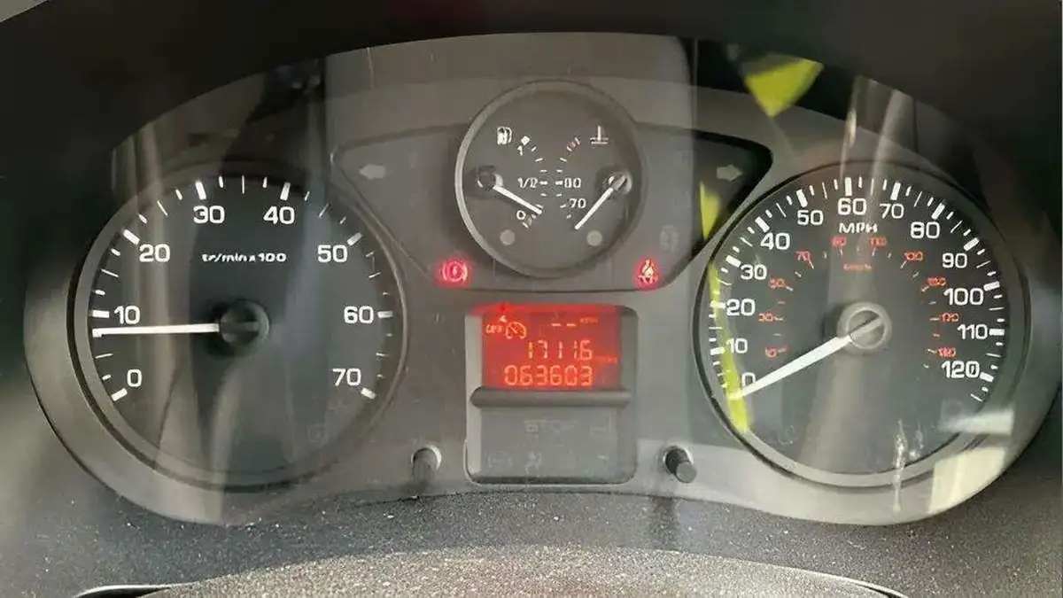 2018-citroen-berlingo-16td-l1625-enterprise-special-edition-panel-big-9