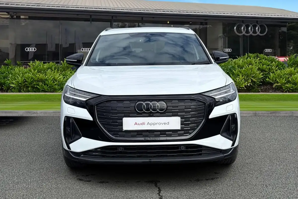 2023-audi-q4-e-tron-50e-black-edition-station-wagon-big-5