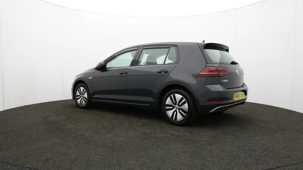 2020-volkswagen-golf-e-e-golf-big-75