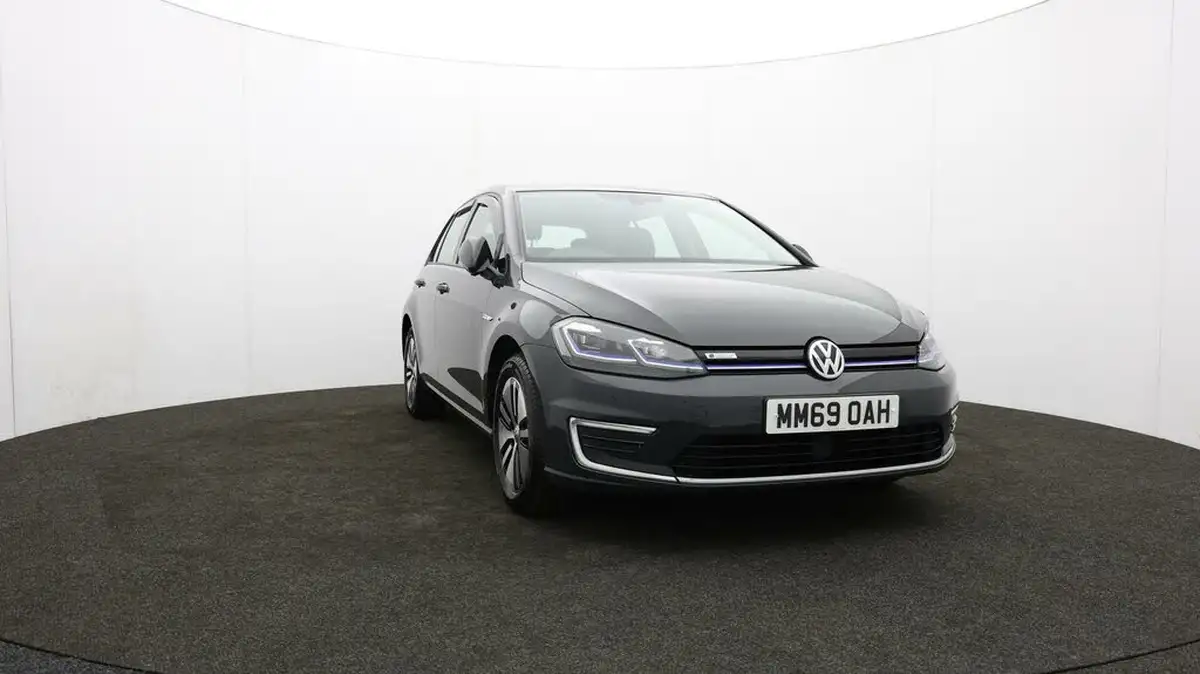 2020-volkswagen-golf-e-e-golf-big-51
