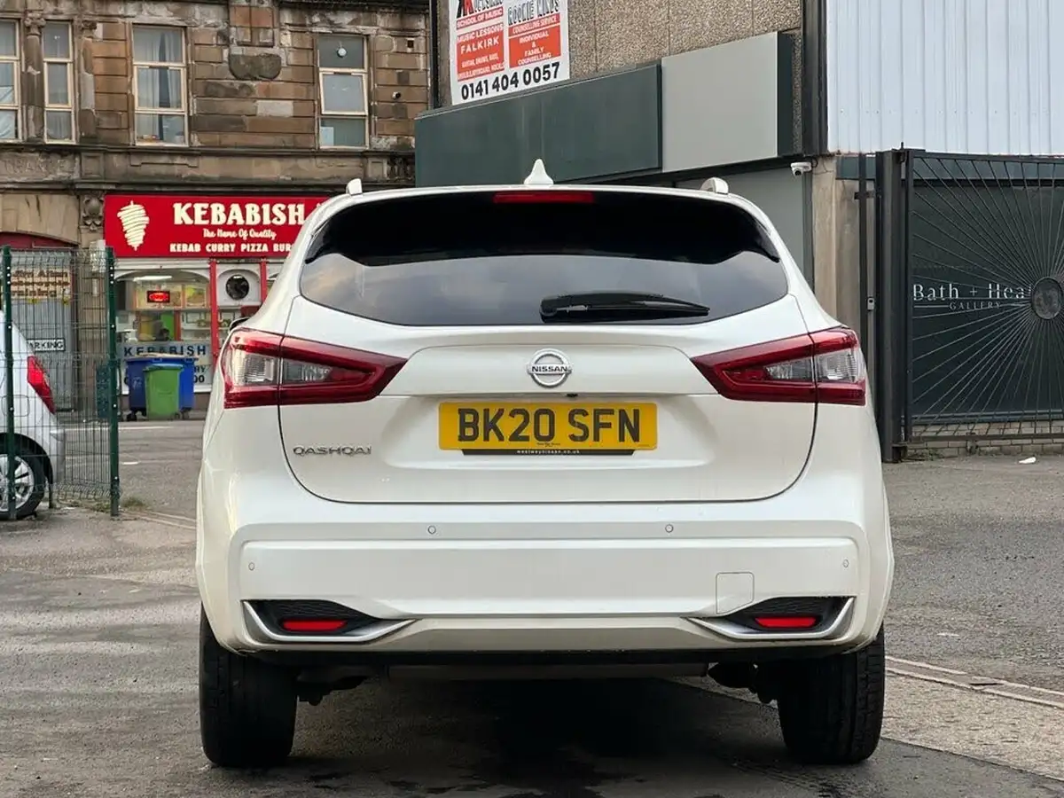 2020-nissan-qashqai-13-dig-t-tekna-160ps-19in-alloys-dct-big-6