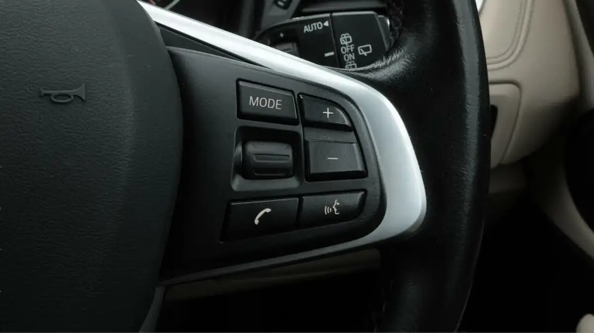 2016-bmw-2-series-15-218i-luxury-gran-tourer-5d-auto-big-25