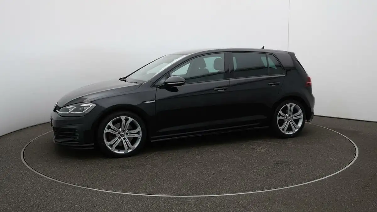 2017-volkswagen-golf-20tdi-gtd-ss-hatchback-5d-dsg-big-66