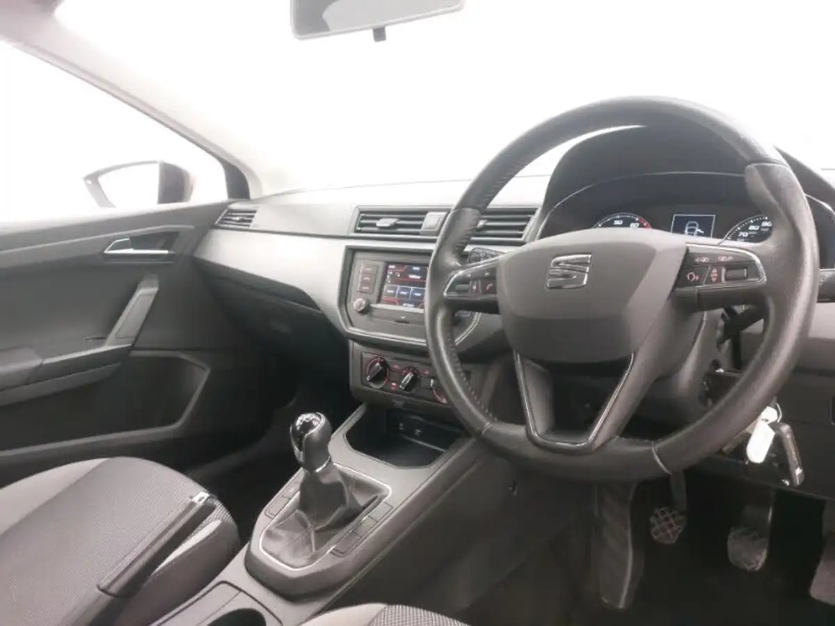 2017-seat-ibiza-10-tsi-se-big-17
