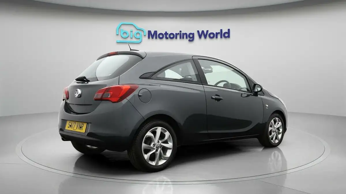 2017-vauxhall-corsa-14i-sri-75ps-ecoflex-3d-big-6