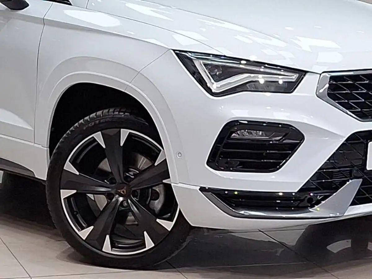 2024-cupra-ateca-15-ecotsi-v2-big-8