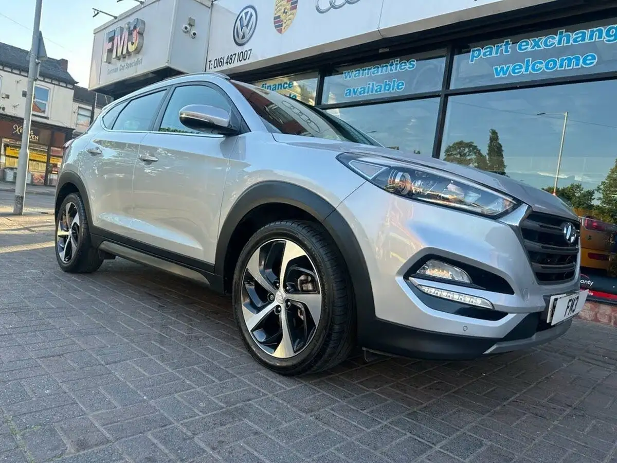 2016-hyundai-tucson-20crdi-premium-136ps-auto-big-19