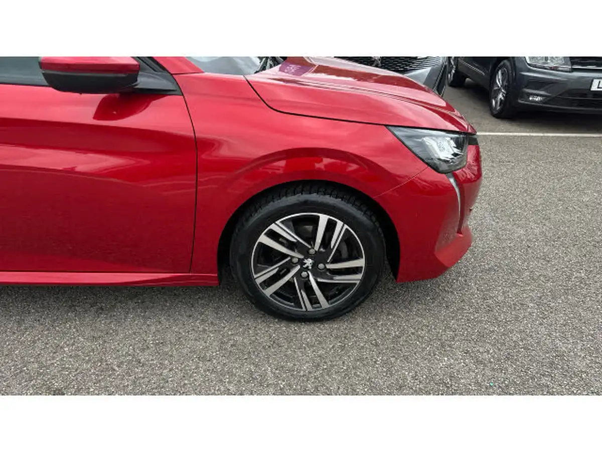2021-peugeot-208-12-puretech-allure-100bhp-big-23