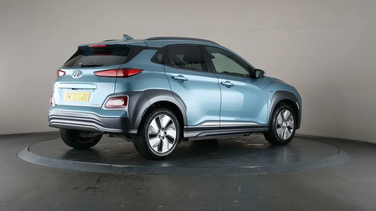 2020-hyundai-kona-e-premium-204ps-big-6