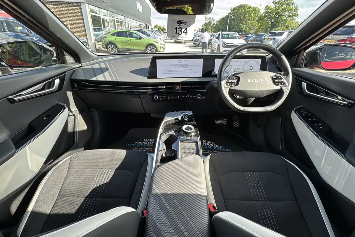 2023-kia-ev6-e-gt-line-s-225bhp-big-7
