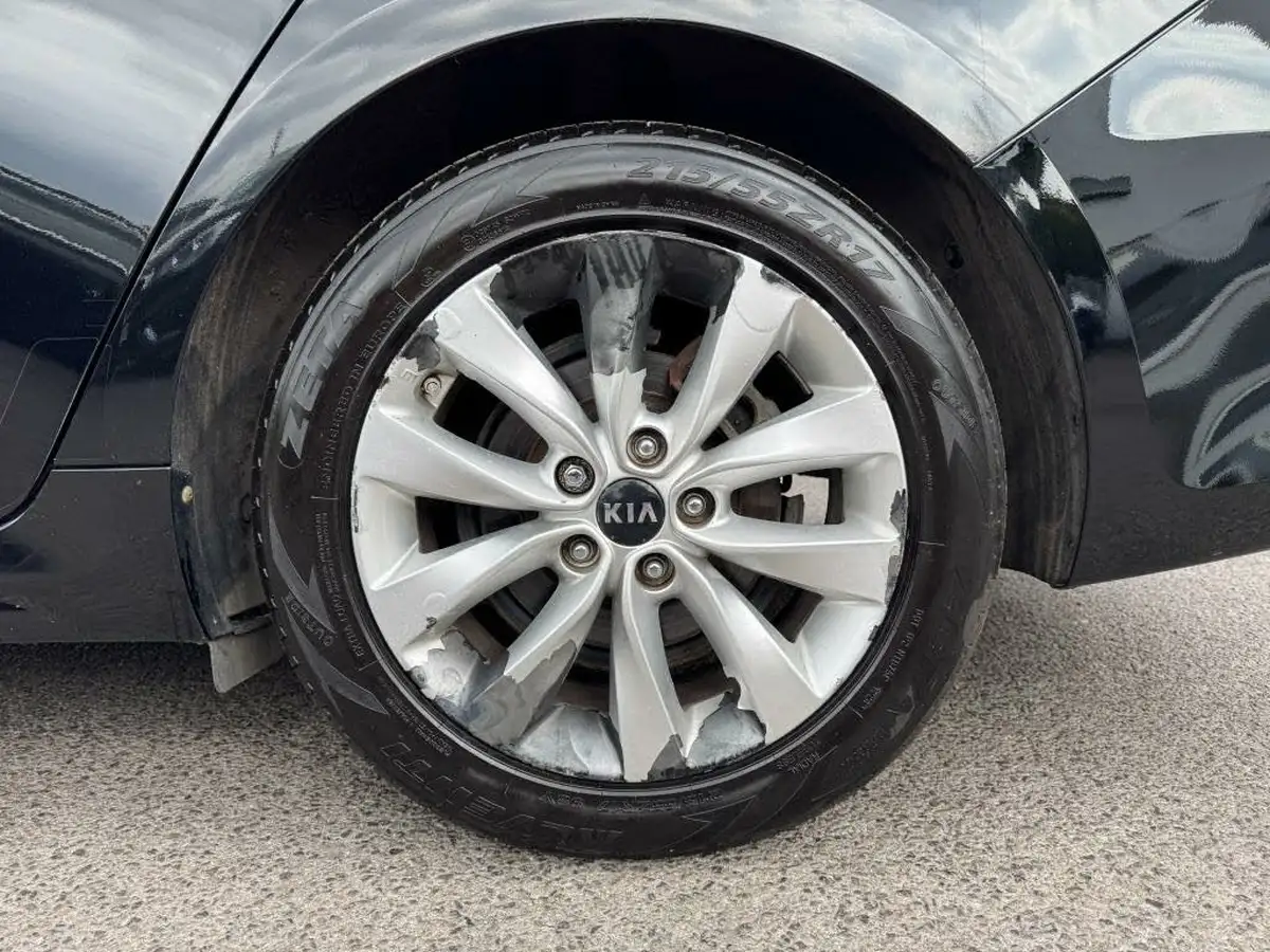 2018-kia-optima-17crdi-2-sportswagon-5d-big-11