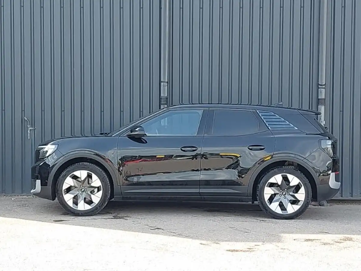 2024-ford-explorer-e-premium-286ps-77kwh-big-3