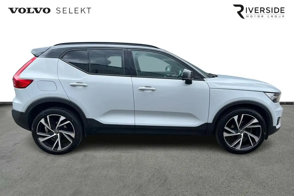 2021-volvo-xc40-15-t3-r-design-pro-161bhp-auto-big-3