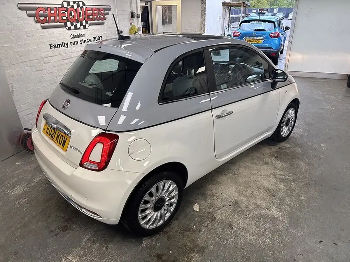 2021-fiat-500-10-dolcevita-big-6