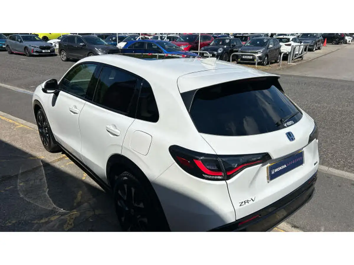 2024-honda-zr-v-20-i-mmd-advance-big-36