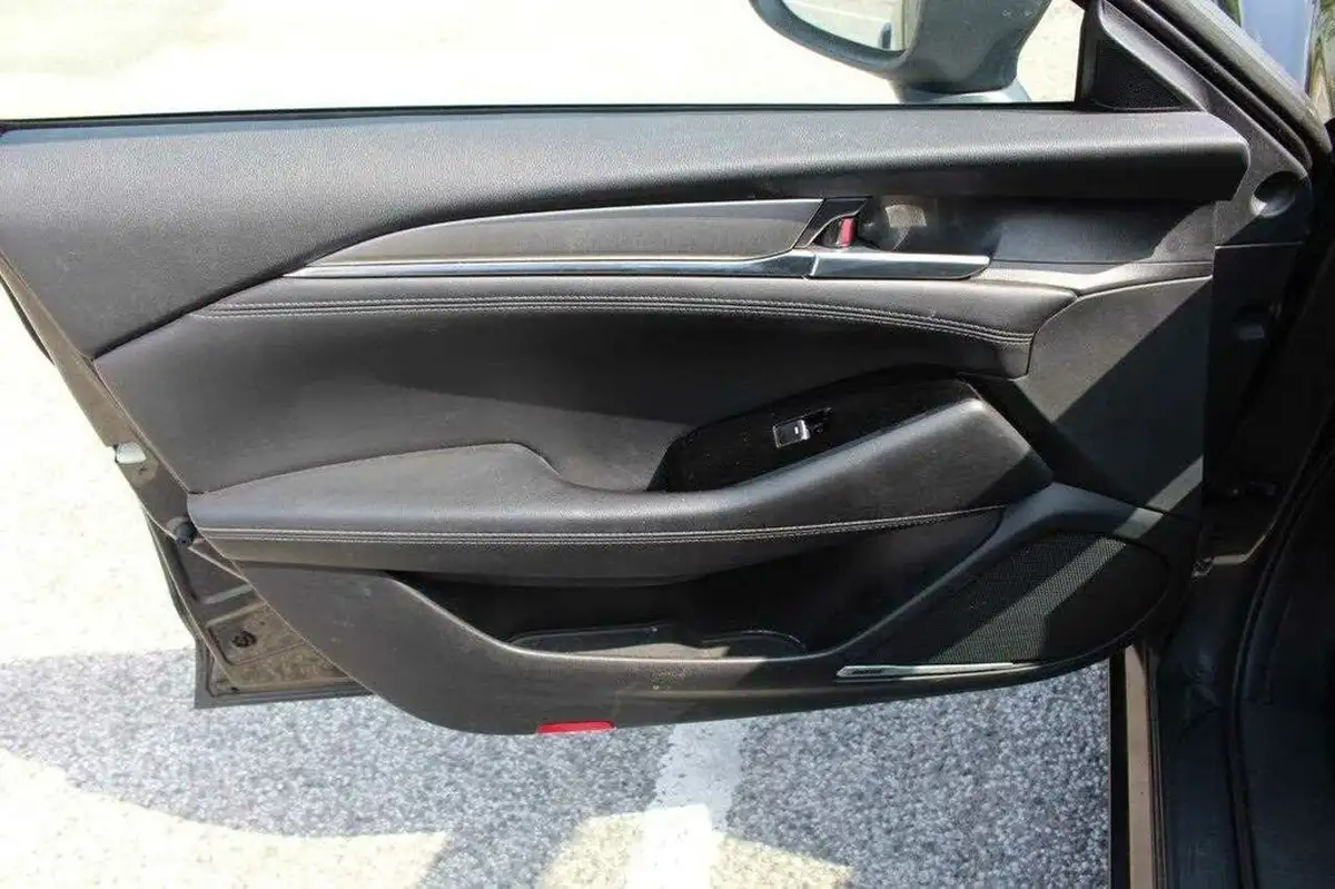 2021-mazda-mazda6-20-skyactiv-g-sport-tourer-5d-big-11
