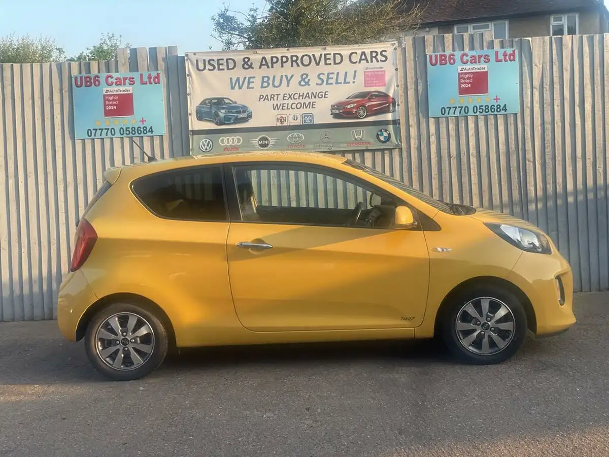 2016-kia-picanto-10-sr7-3d-big-5
