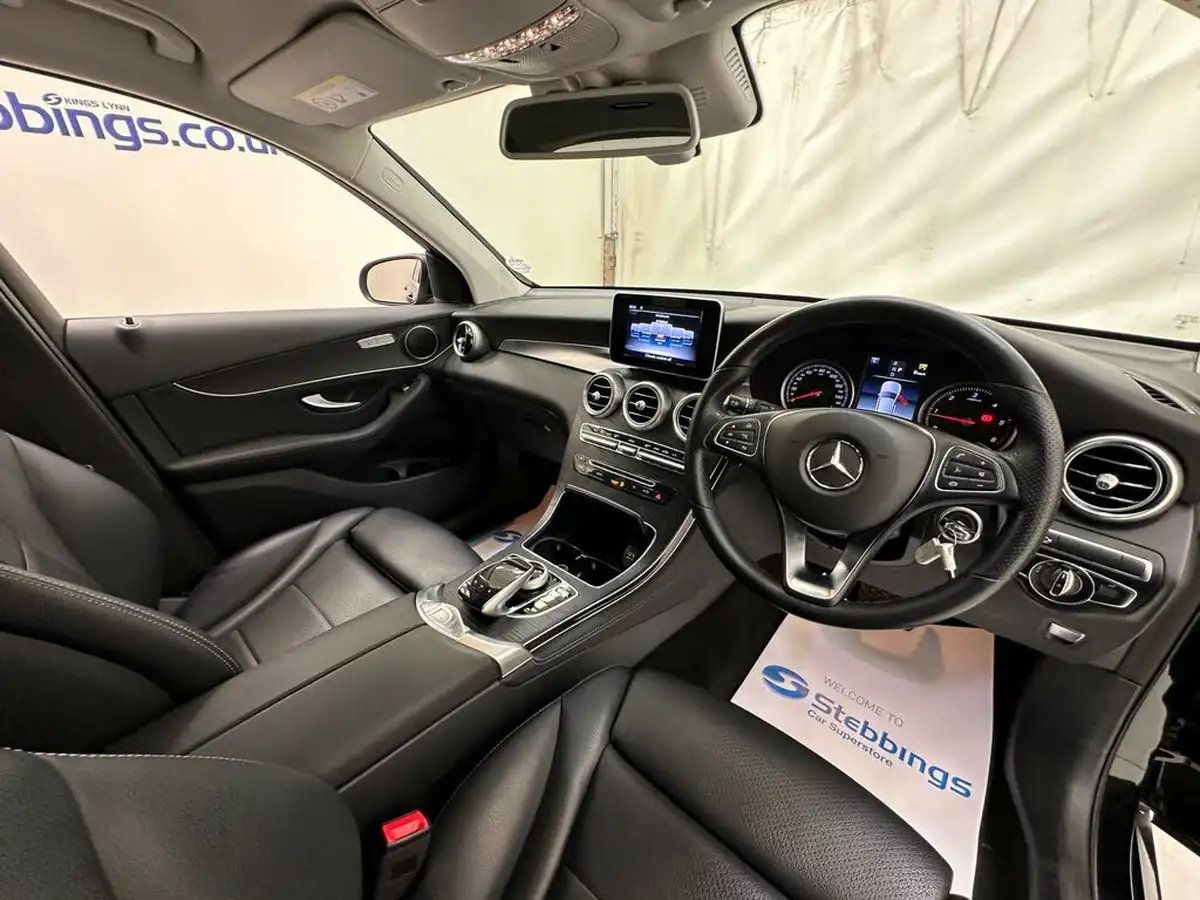 2018-mercedes-benz-glc-class-21d-glc220d-sport-ss-station-wagon-5d-big-7