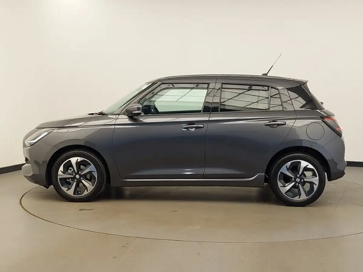 2025-suzuki-swift-12-ultra-big-3