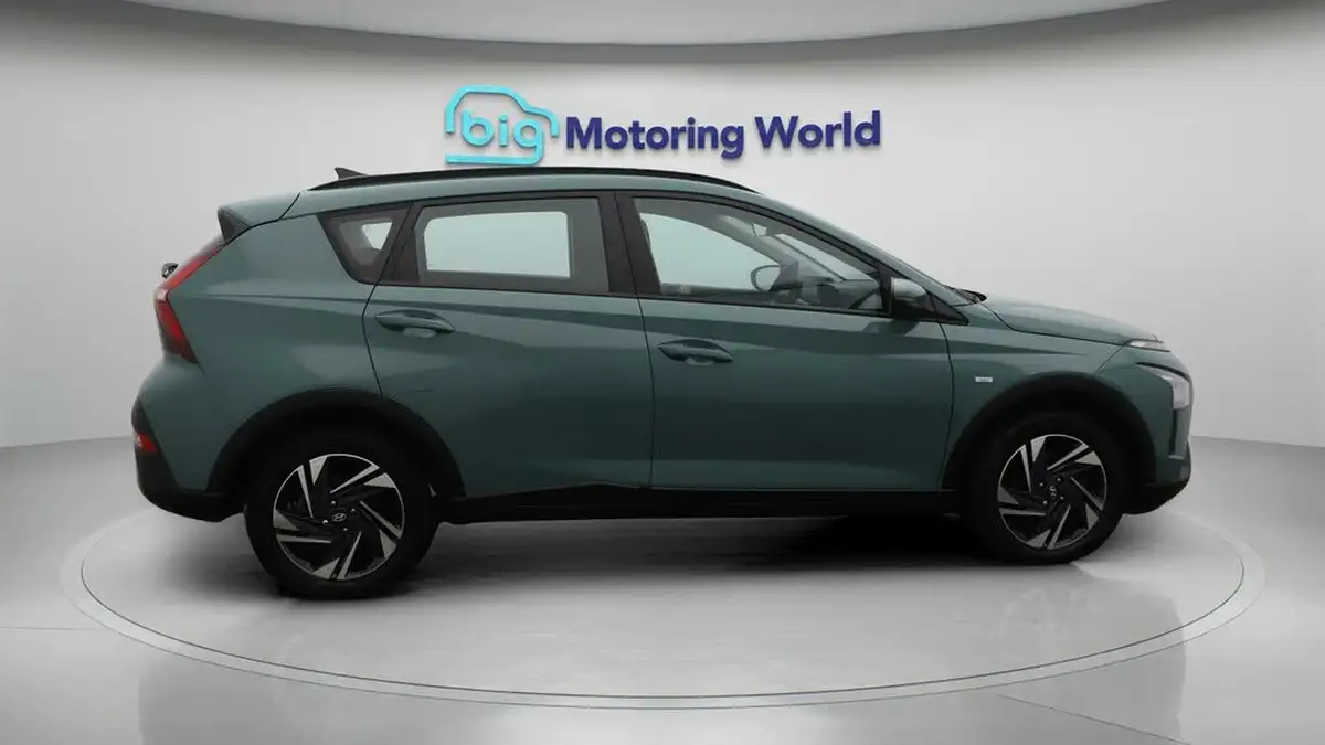 2022-hyundai-bayon-10-t-gdi-se-connect-dct-big-8