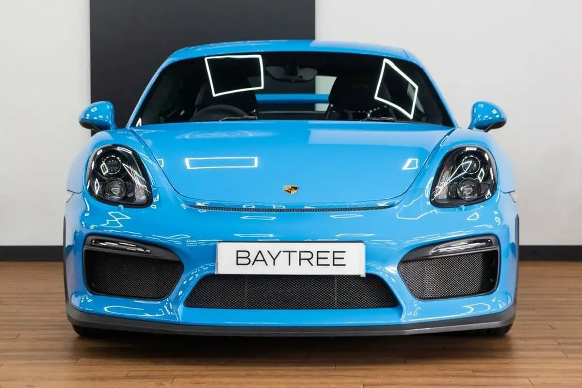 2016-porsche-cayman-38-gt4-big-6