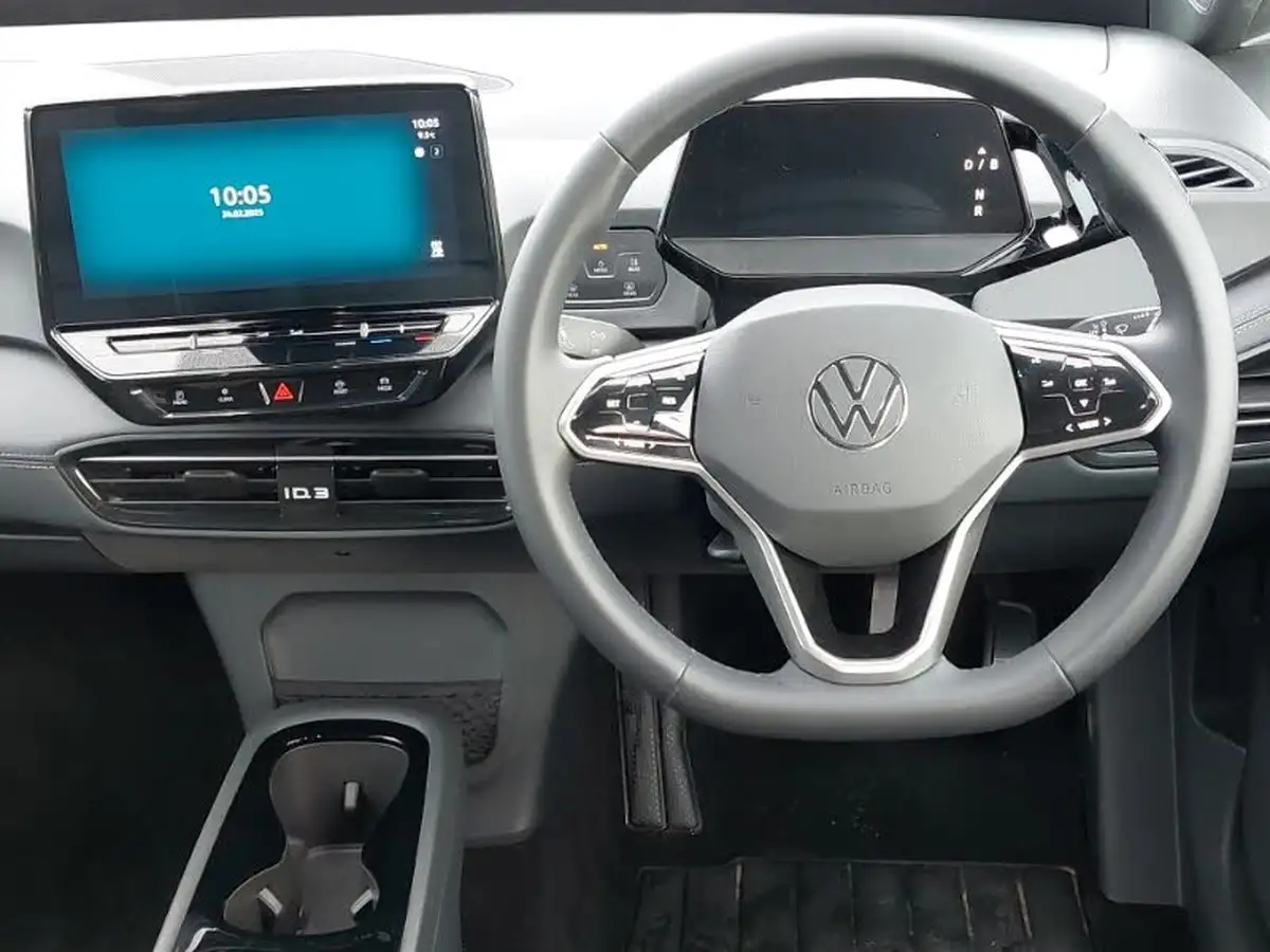 2024-volkswagen-id3-e-pro-match-59kwh-big-9