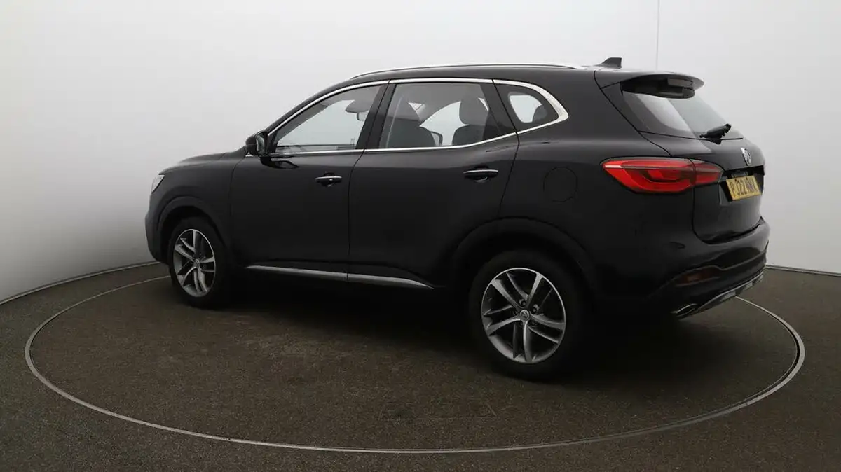 2022-mg-hs-15t-gdi-excite-162ps-dct-big-33