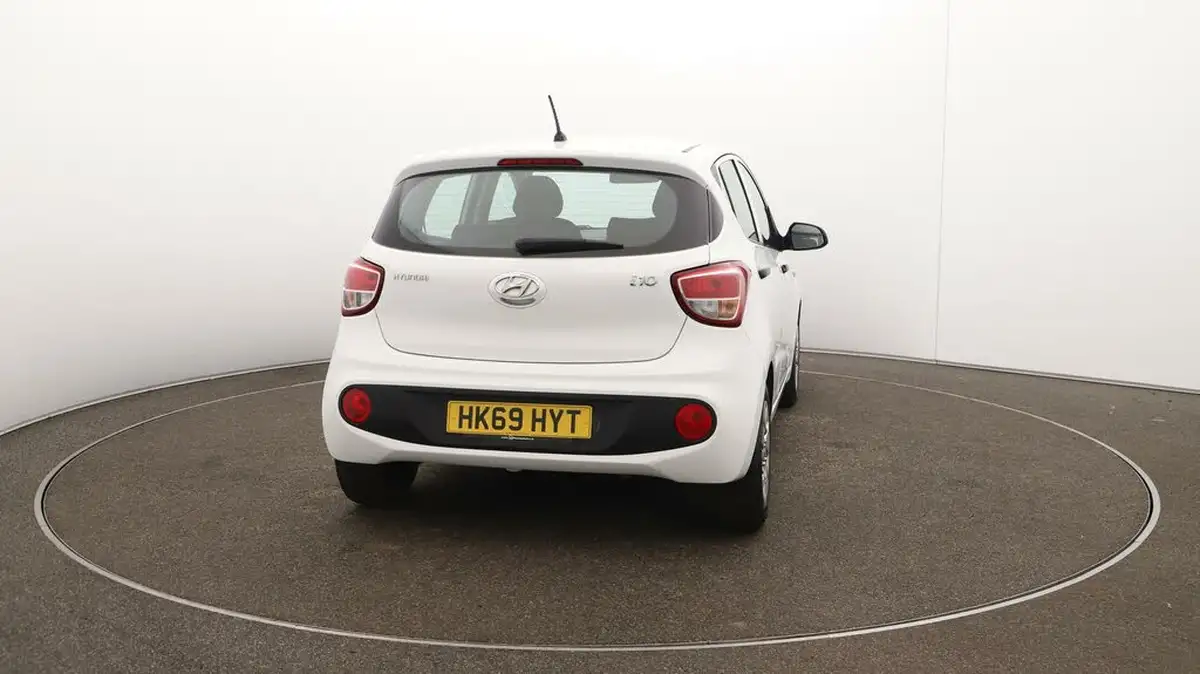 2019-hyundai-i10-10-s-big-53