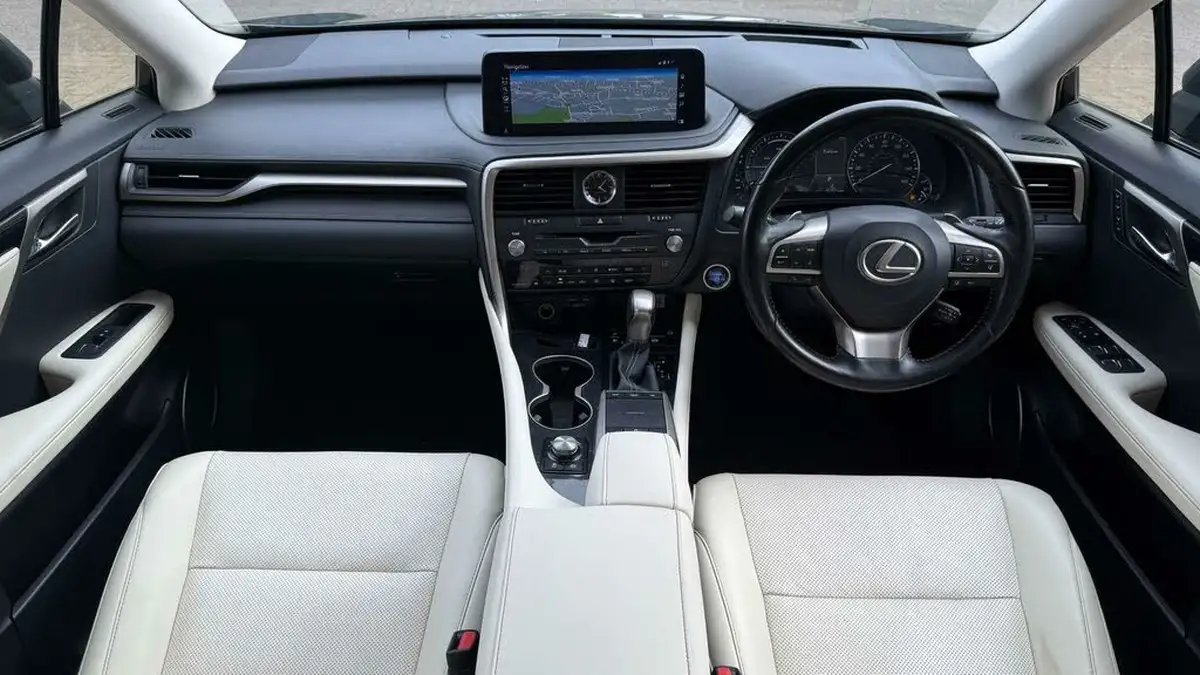 2020-lexus-rx-450h-l-35-rx-l-4wd-big-42