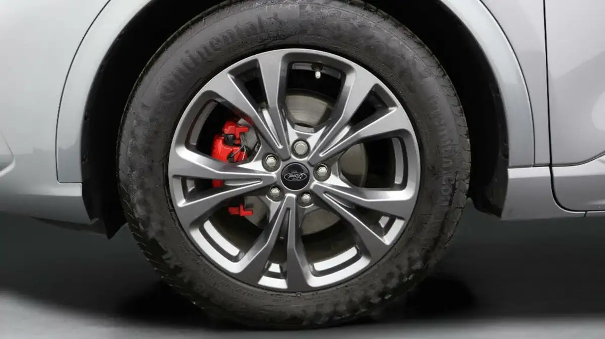 2022-ford-kuga-big-17