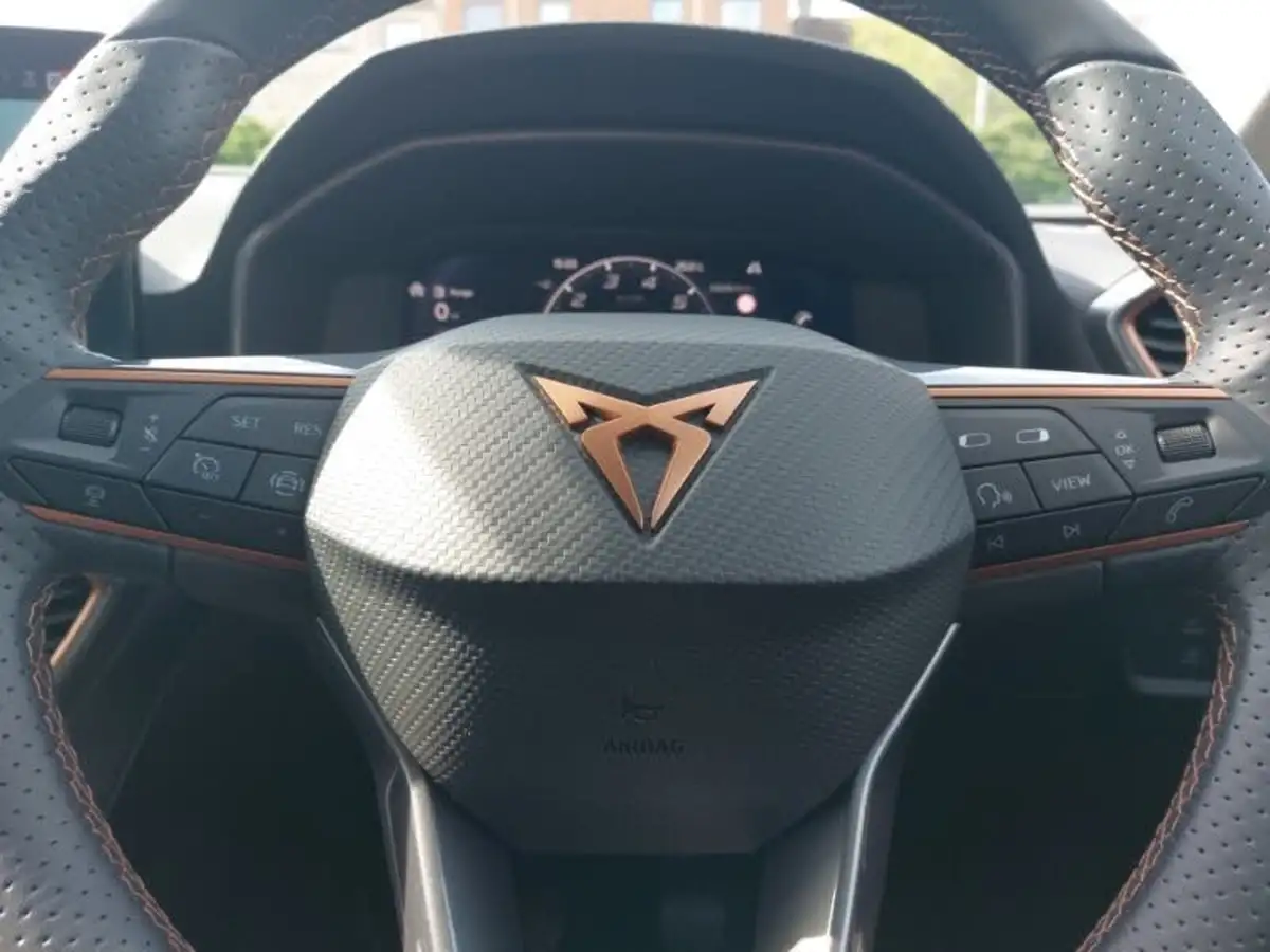 2024-cupra-leon-nf-15-tsi-v1-hatchback-big-12