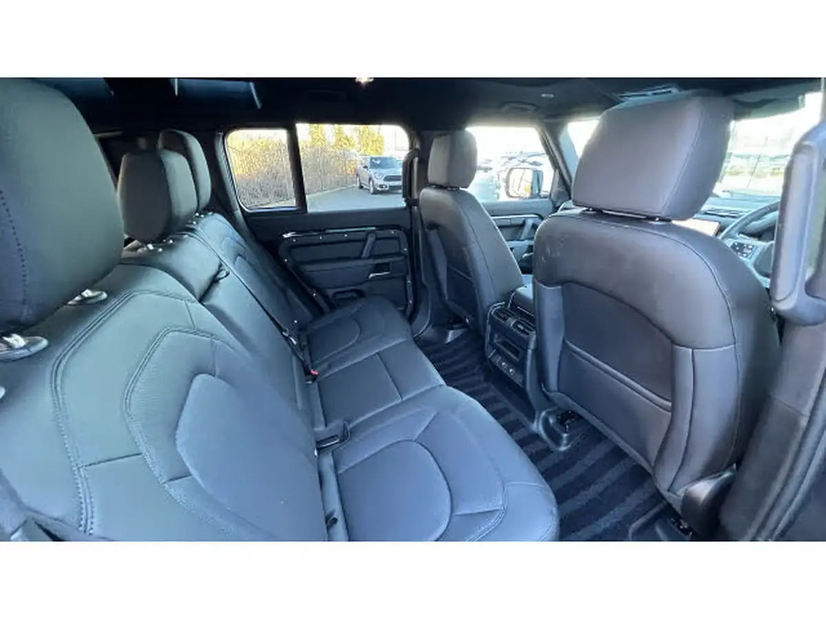 2024-land-rover-110-defender-30-d350-x-dynamic-se-big-33