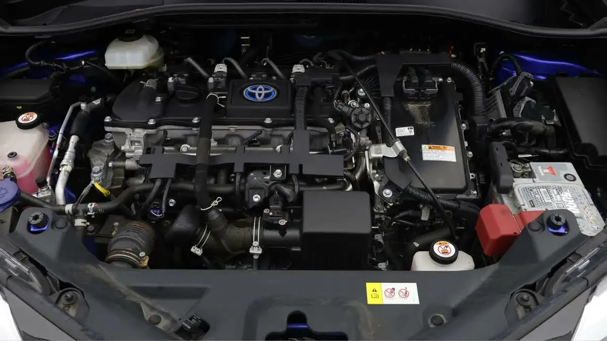 2021-toyota-c-hr-18-vvt-i-design-big-18
