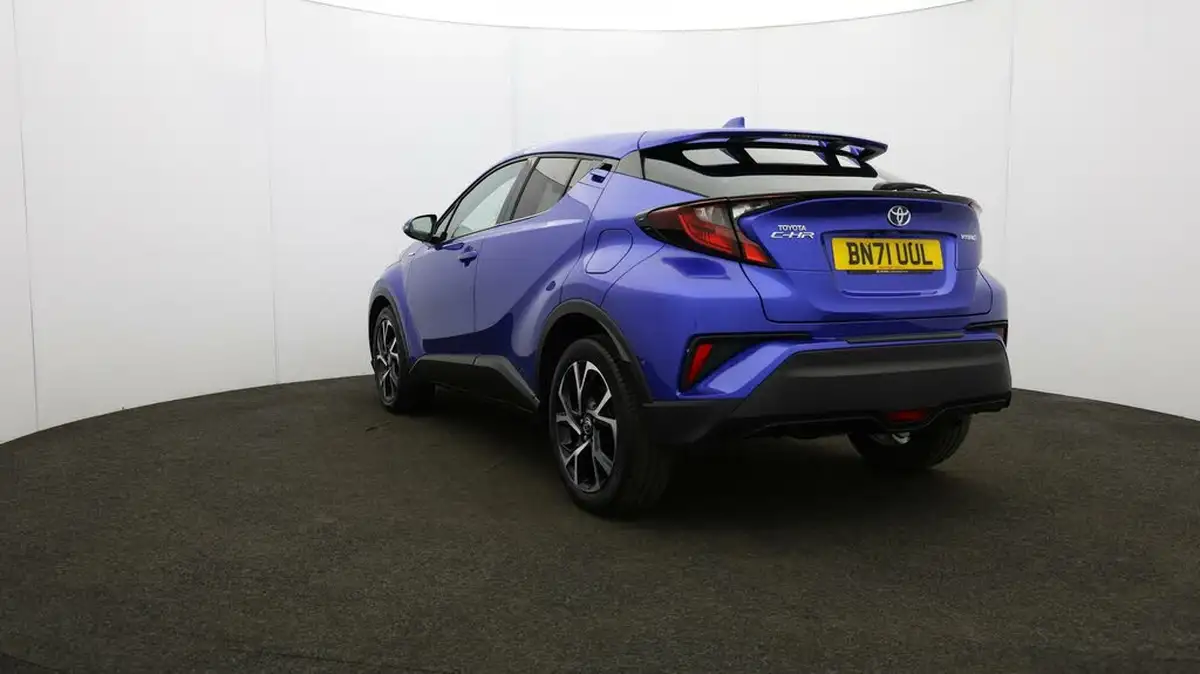 2021-toyota-c-hr-18-vvt-i-design-big-36