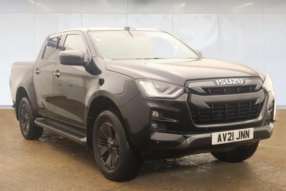 2021-isuzu-d-max-19td-v-cross-auto-big-0