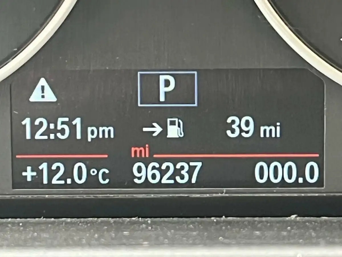 2015-bmw-1-series-16-118i-sport-136bhp-5d-auto-big-1