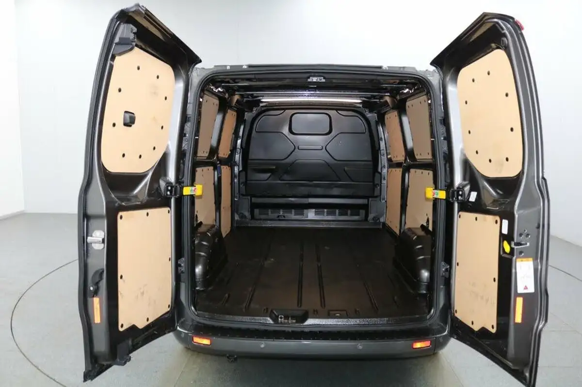 2022-ford-transit-custom-20tdci-340-l1h1-limited-170pseu6dt-auto-big-12