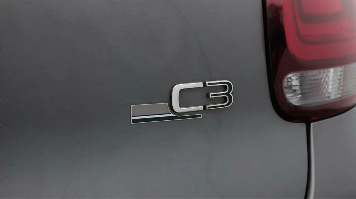 2020-citroen-c3-12-puretech-origins-83ps-big-23